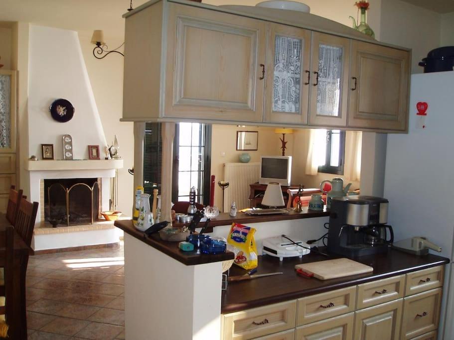 Villa With Breathtaking Views And Private Beach Agios Dimitrios  Exterior photo