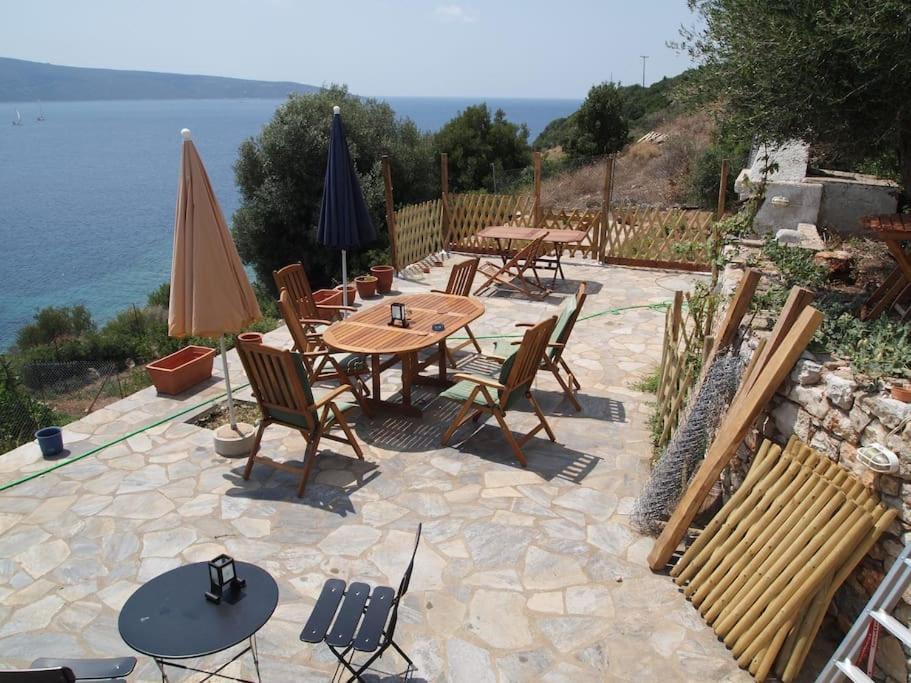Villa With Breathtaking Views And Private Beach Agios Dimitrios  Exterior photo